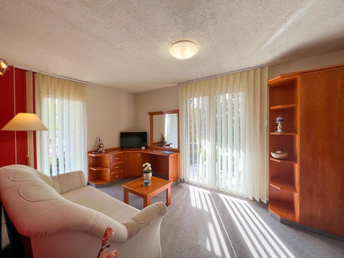 Heviz Apartman Heviz Exterior photo