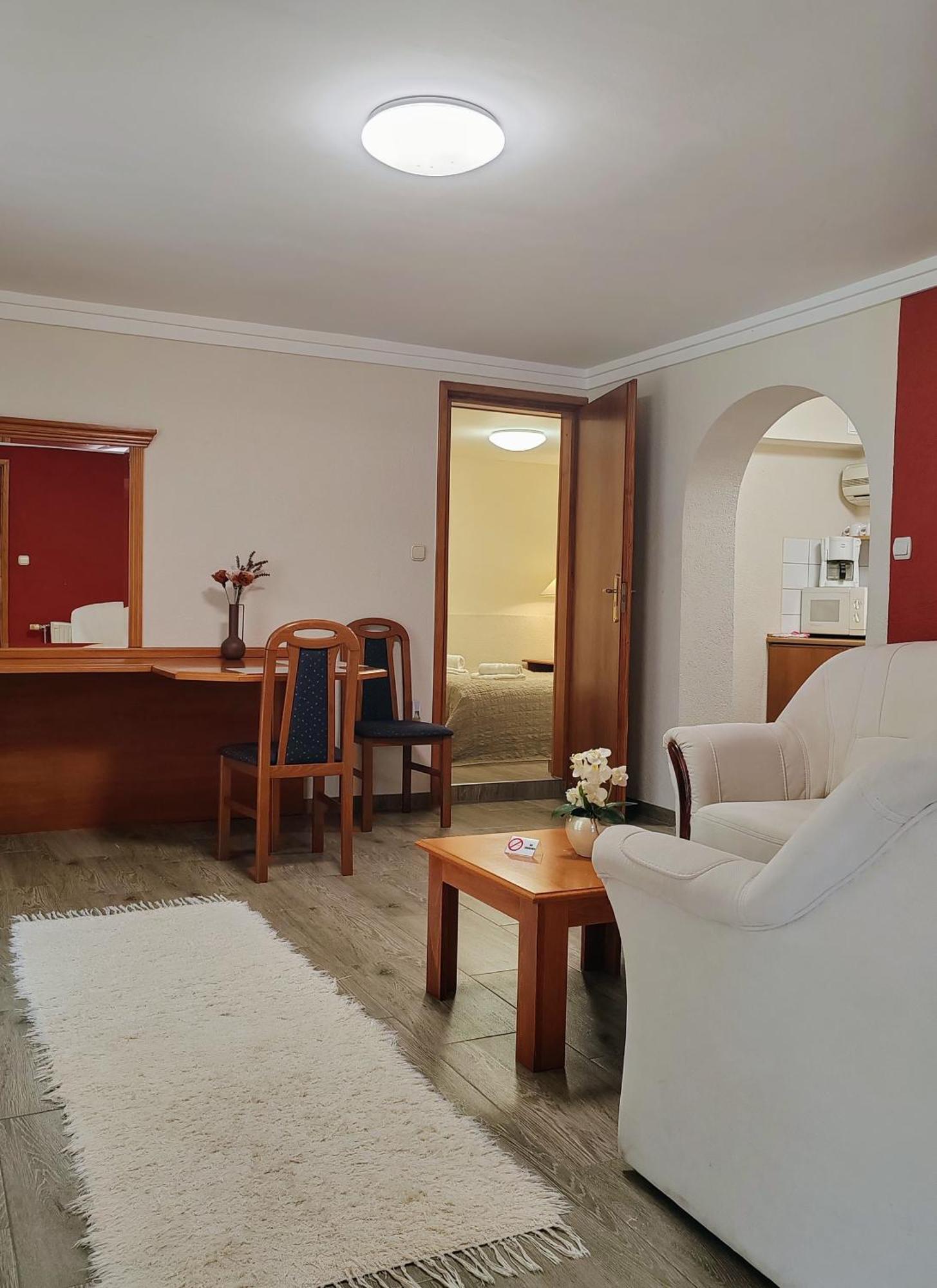 Heviz Apartman Heviz Exterior photo