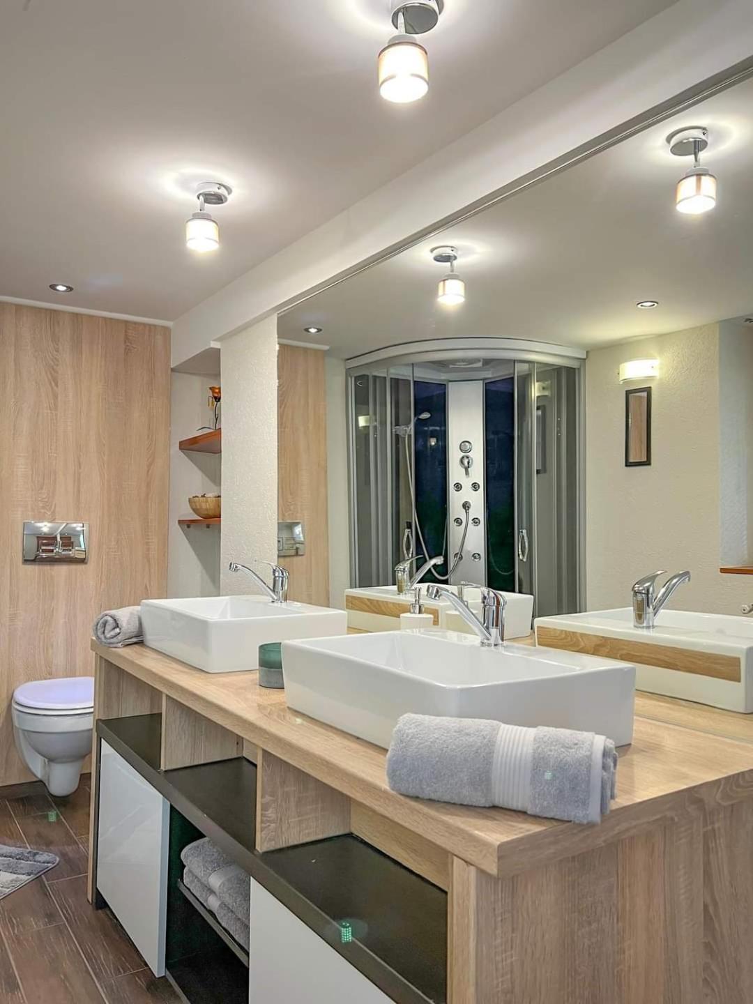 Heviz Apartman Heviz Exterior photo