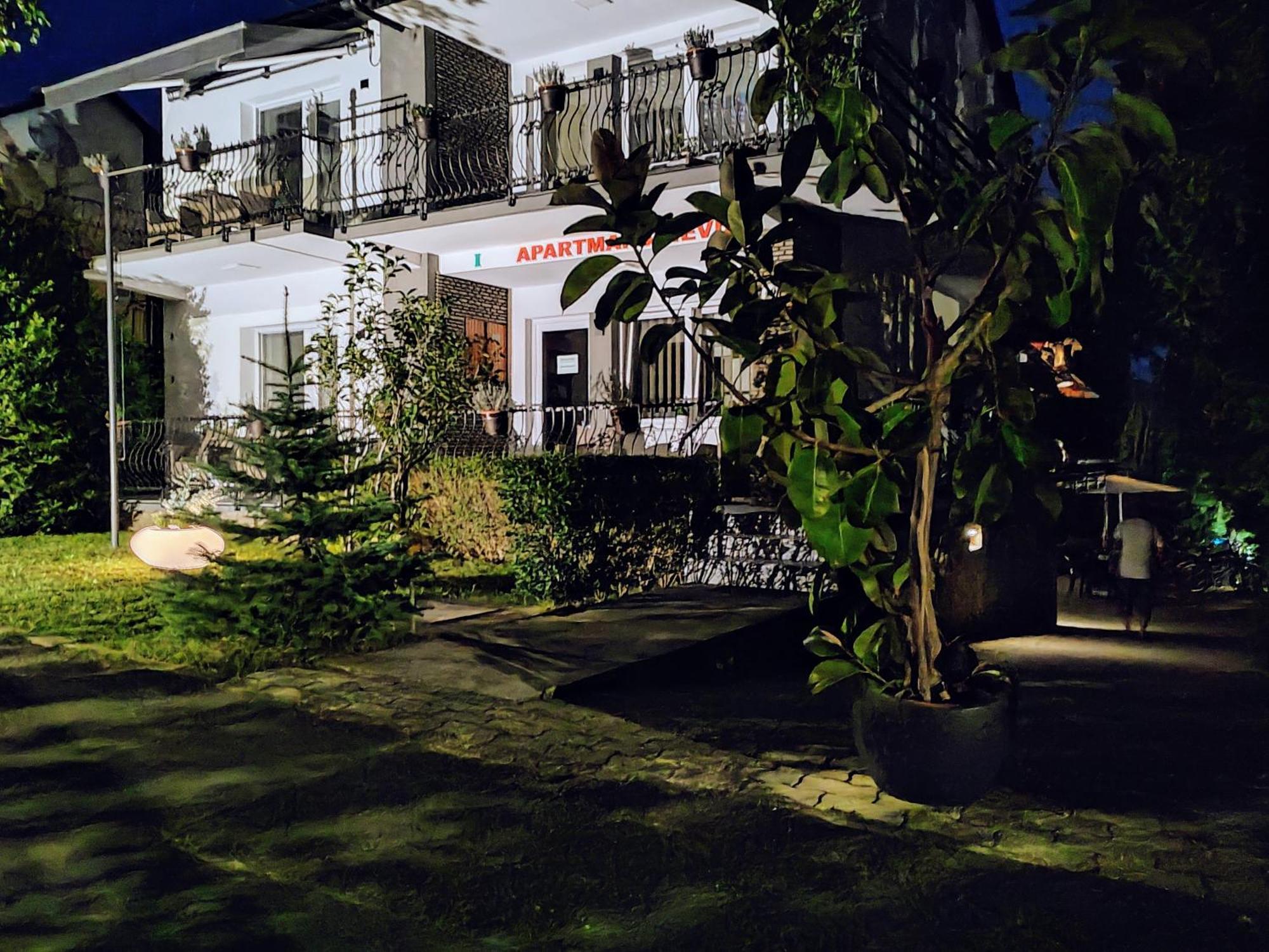 Heviz Apartman Heviz Exterior photo