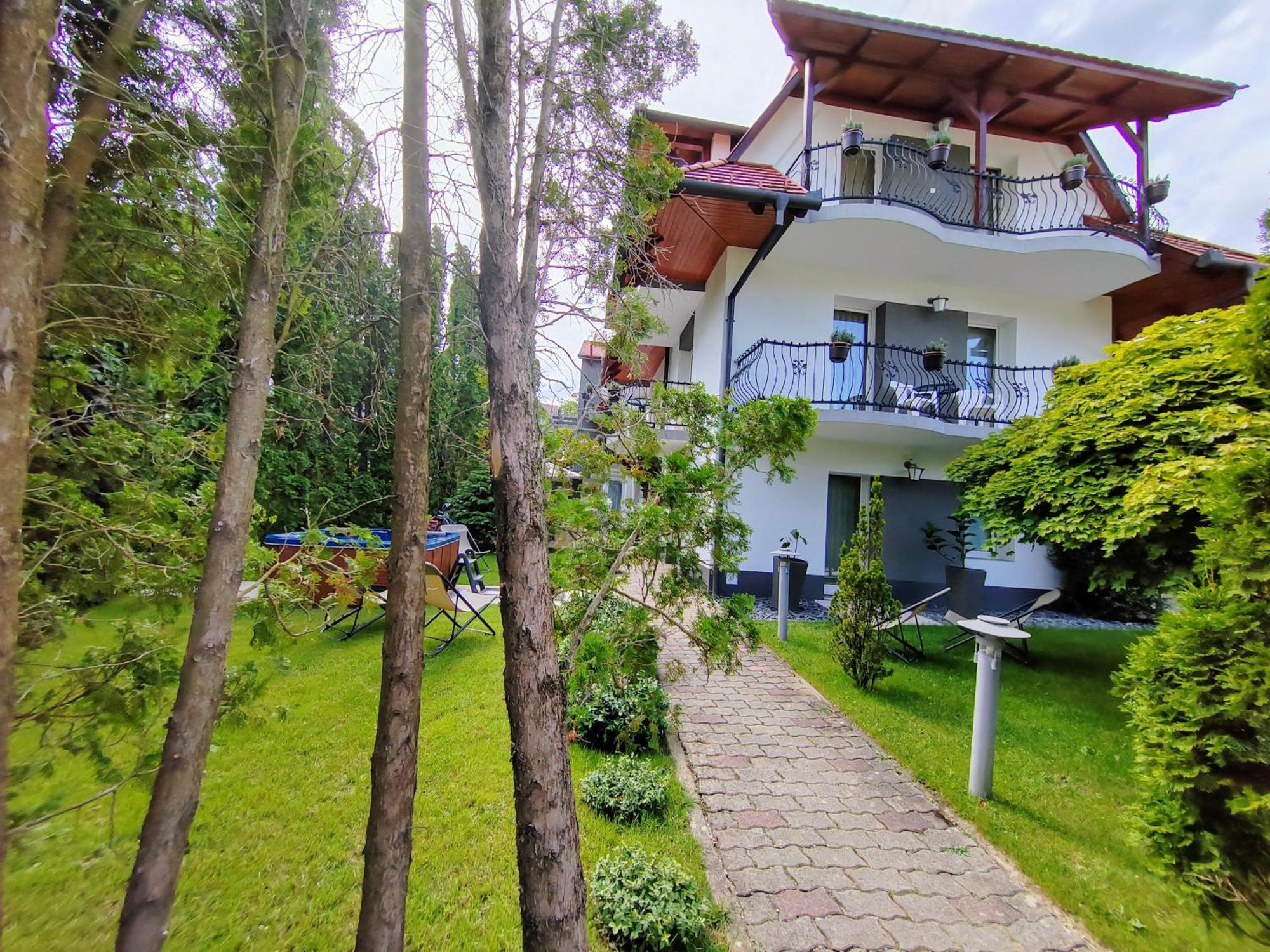 Heviz Apartman Heviz Exterior photo